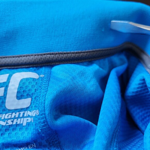 UFC Ultimate Fighting Championship Golf Shirt Blue 6X Grey Trim - Picture 11 of 11